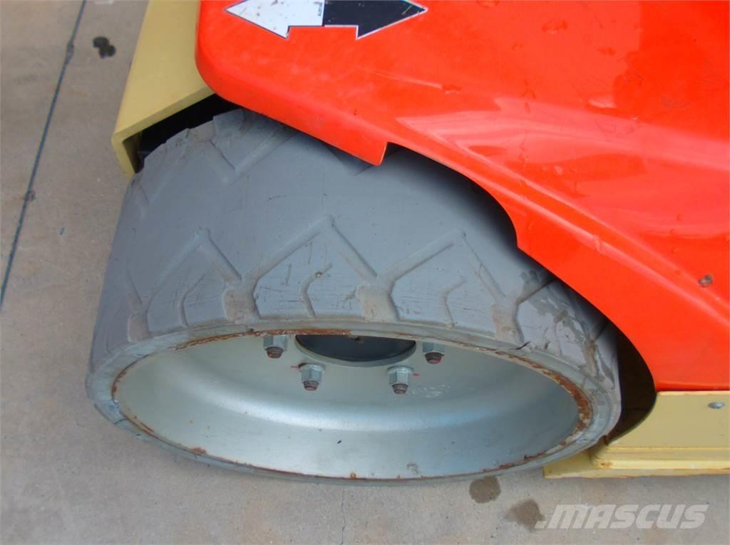 JLG Toucan 12E+ Vertikaalsed mast tõstukid