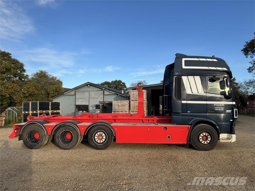 DAF XF 510 FAK 8X2 Konksliftveokid