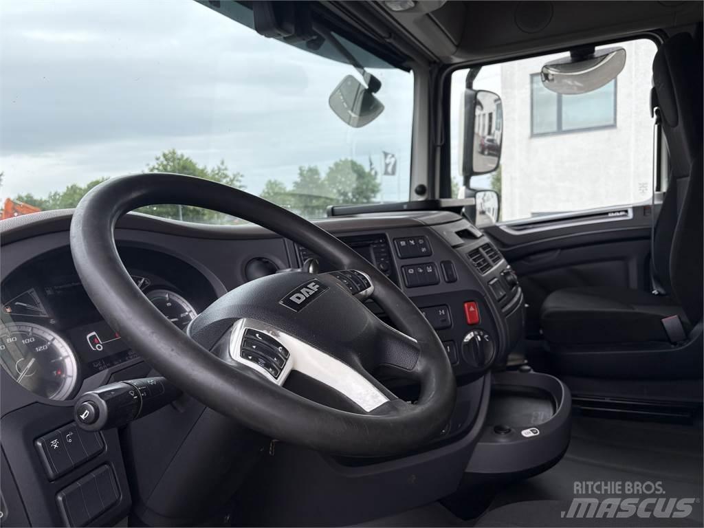 DAF XF 530 Sadulveokid