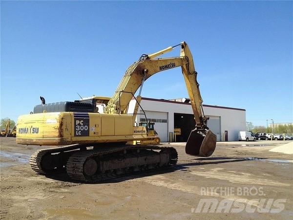 Komatsu PC300 LC-7 Roomikekskavaatorid