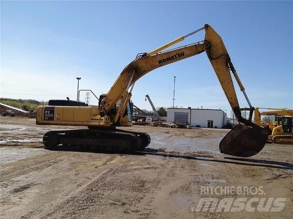Komatsu PC300 LC-7 Roomikekskavaatorid