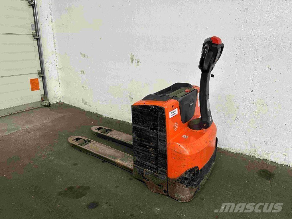 Toyota LWE 200 Elektriline alusesiirdaja