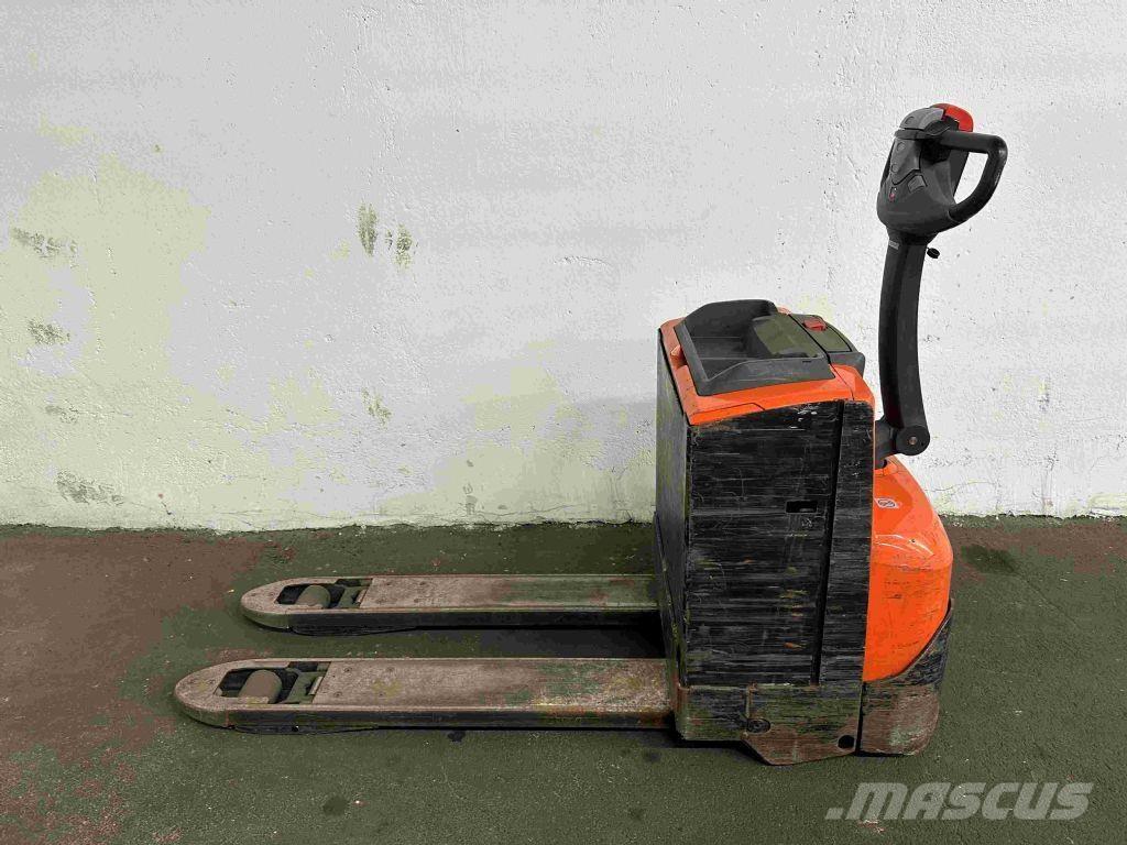 Toyota LWE 200 Elektriline alusesiirdaja