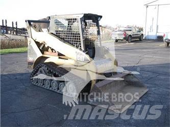CAT 257 Kompaktlaadurid