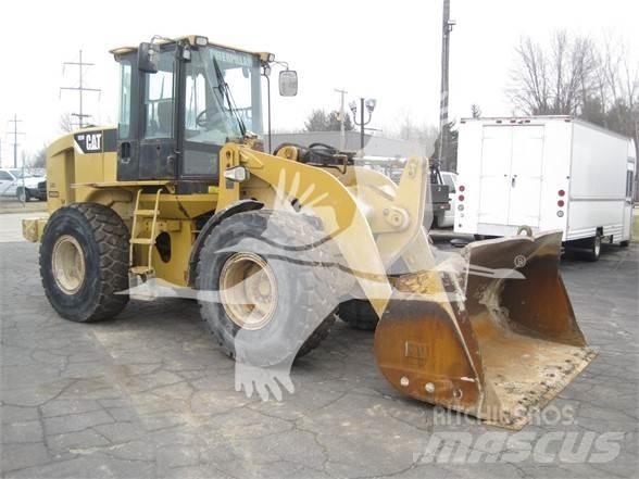 CAT 928H Rataslaadurid