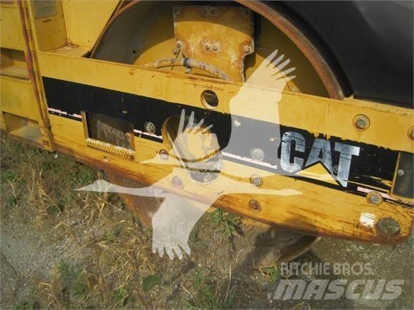 CAT CB-534C Ühe trumliga rullid