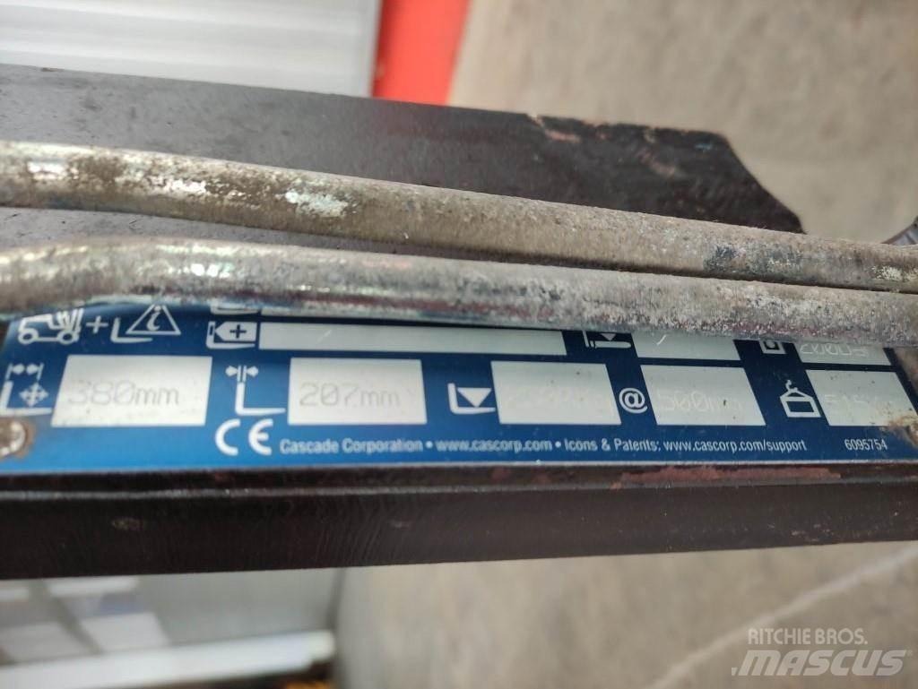 Cascade 55W84614R0 Muud