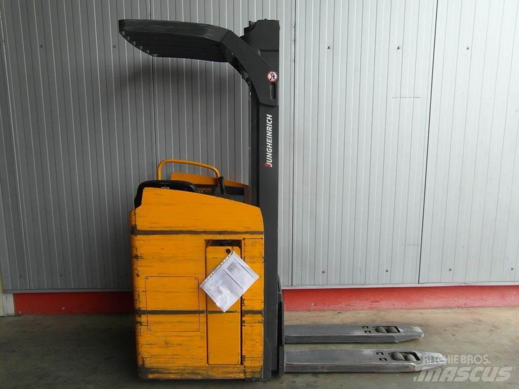 Jungheinrich ESC216-Z Platvormiga virnastajad