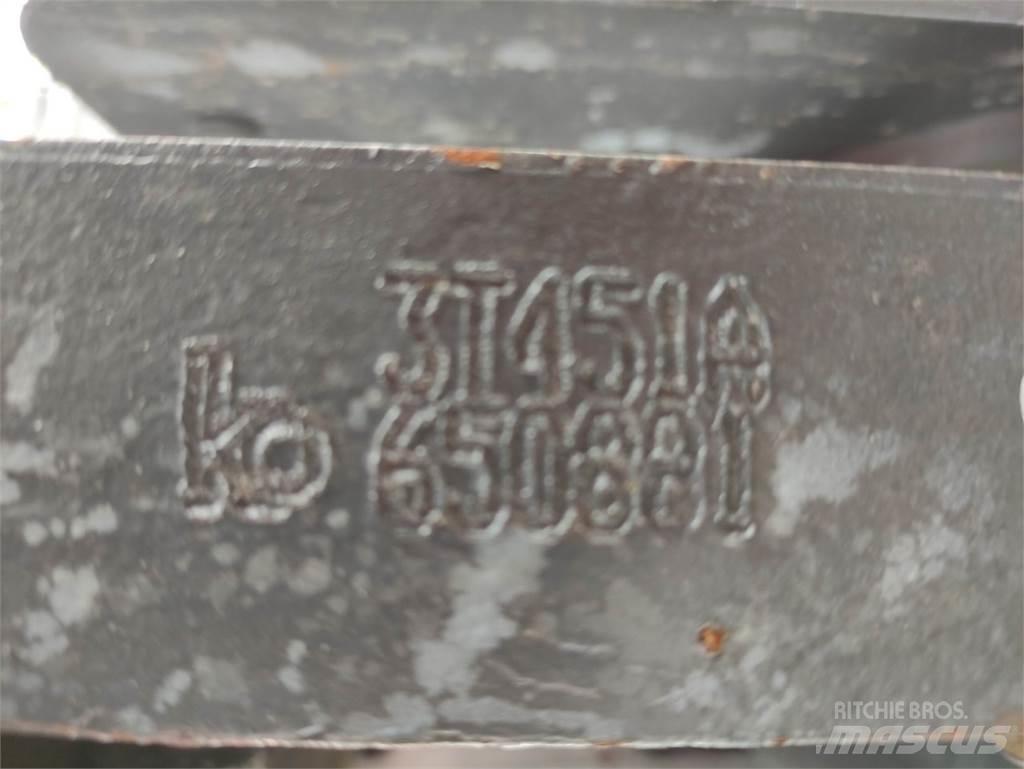 Kaup 3T451A Pakihaaratsid