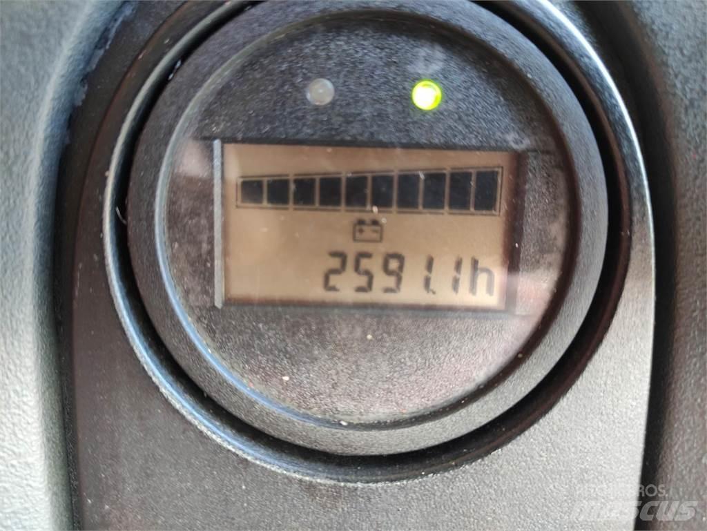 Linde L12i-1172 Järelkäidavad virnastajad