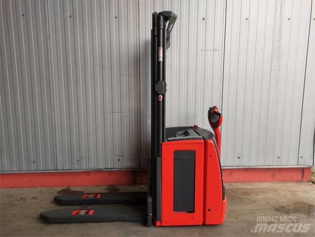 Linde L14-1173 (LACK NEU) Järelkäidavad virnastajad