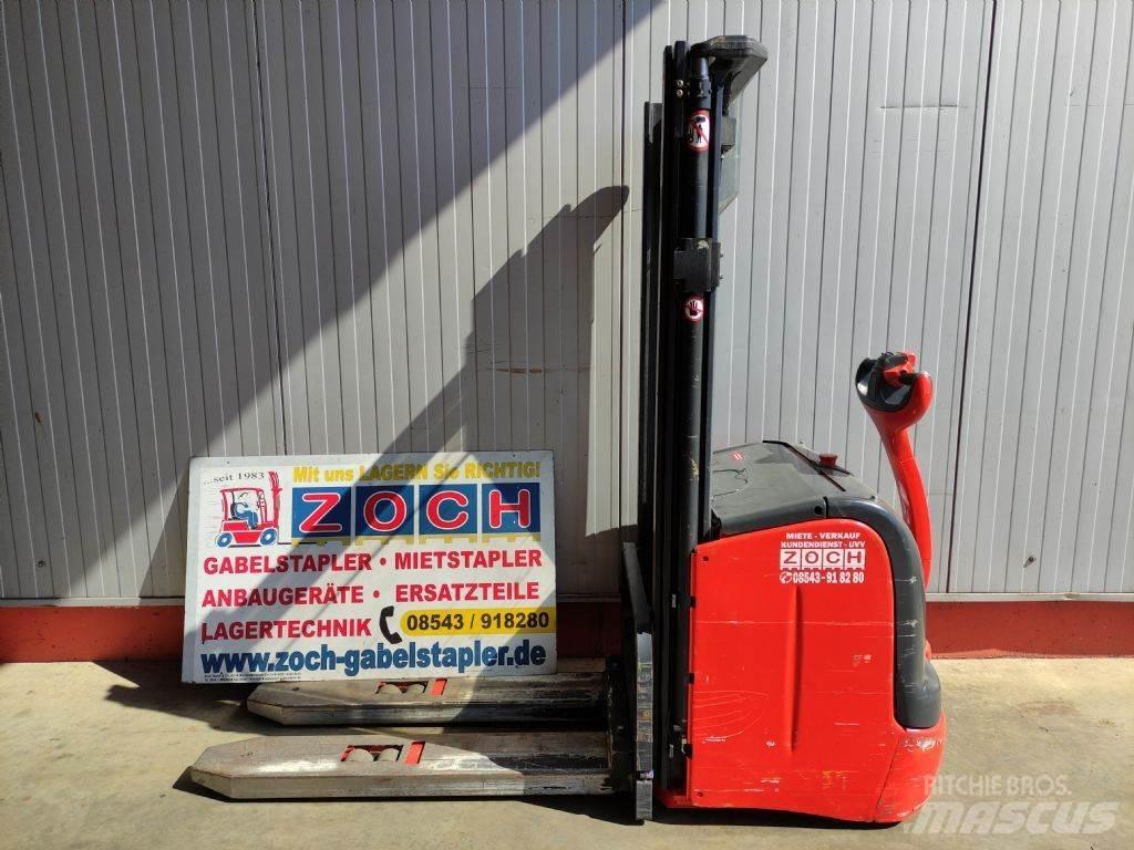 Linde L14-372 Järelkäidavad virnastajad