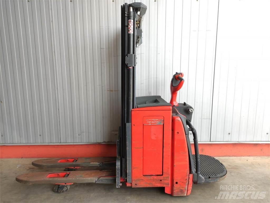 Linde L16APi-1173 Järelkäidavad virnastajad