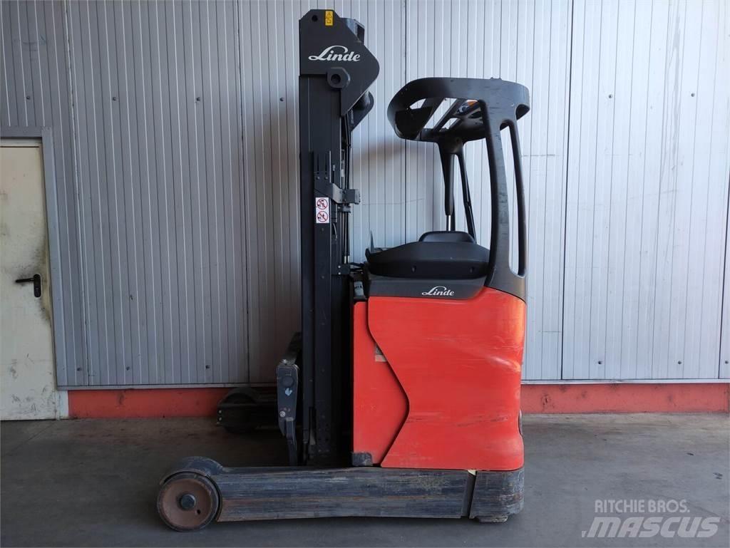 Linde R16-01-112 Lükandmastiga tõstukid