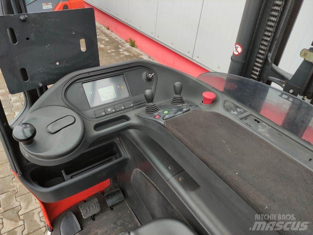 Linde R16G-01-1120 Lükandmastiga tõstukid