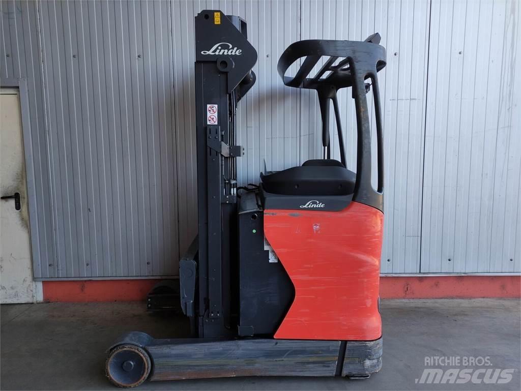 Linde R16N-01-112 Lükandmastiga tõstukid