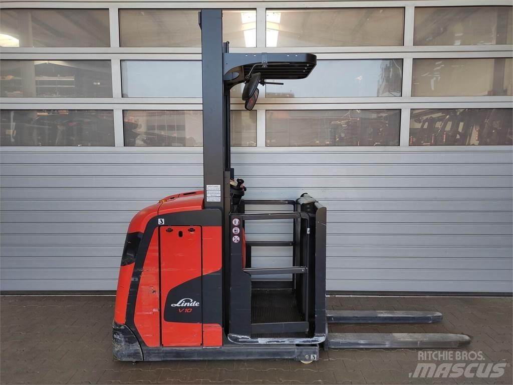 Linde V10-02 Kõrged komplekteerimistõstukid