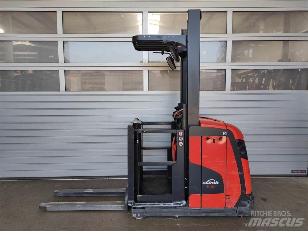 Linde V10-02 Kõrged komplekteerimistõstukid