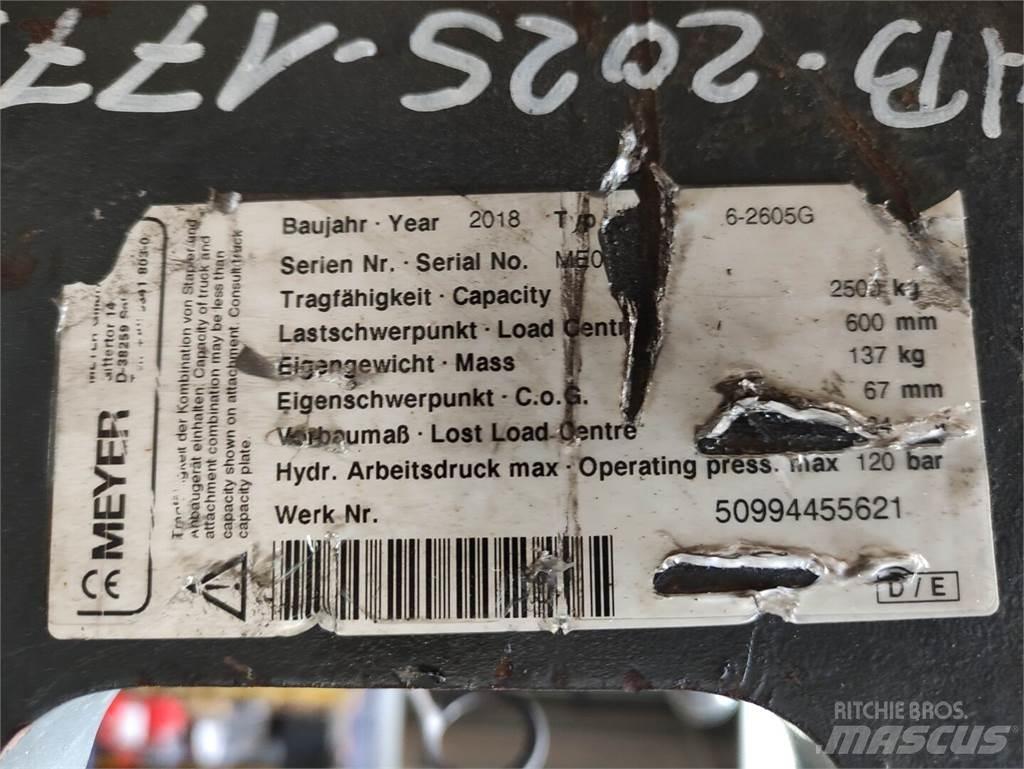 Meyer 6-2605G Muud