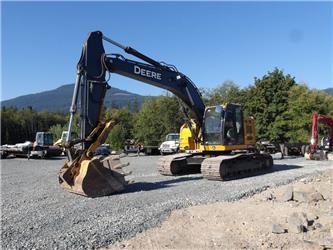 John Deere 245 GLC