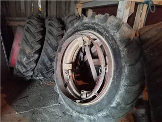 Michelin Paripyörät 13.6x38