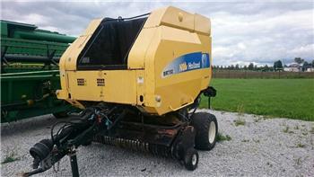 New Holland BR750A