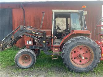 International 886