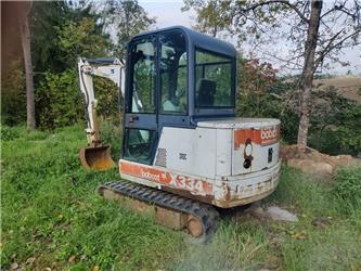 Bobcat X334 telakaivinkone