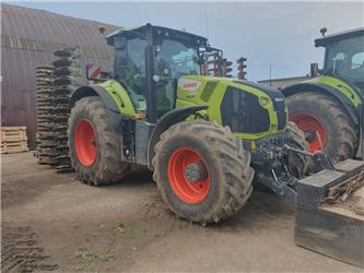 CLAAS Axion 870 Cmatic