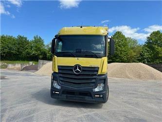 Mercedes-Benz Actros 1843