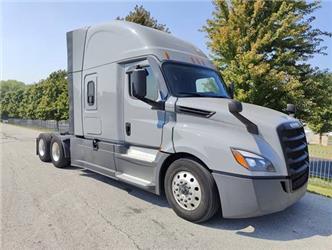 Freightliner Cascadia 126