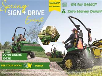 John Deere 1023E