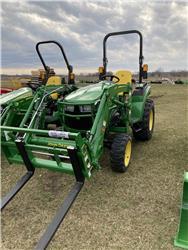 John Deere 2032R