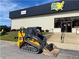 John Deere 317G