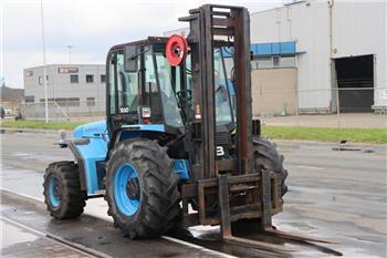 JCB 930-4