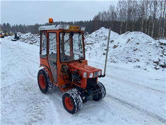 Kubota B7100 4wd