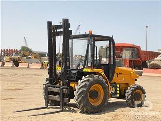 JCB 930