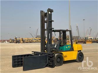 Komatsu FD70-7