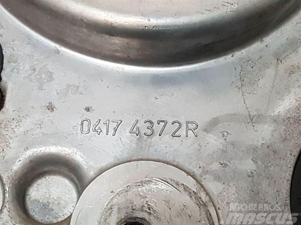 Deutz 04174372 - Gas regulator/Motordeckel Stirngehäuse Mootorid