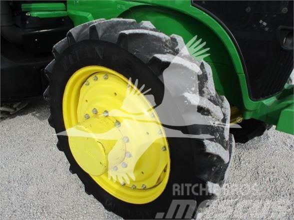 John Deere 7230R Traktorid