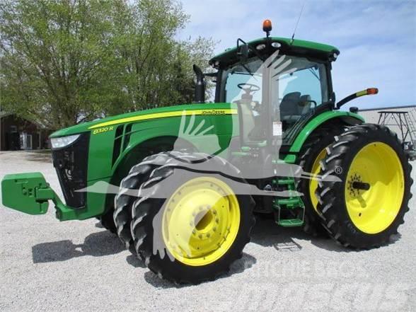 John Deere 8320R Traktorid