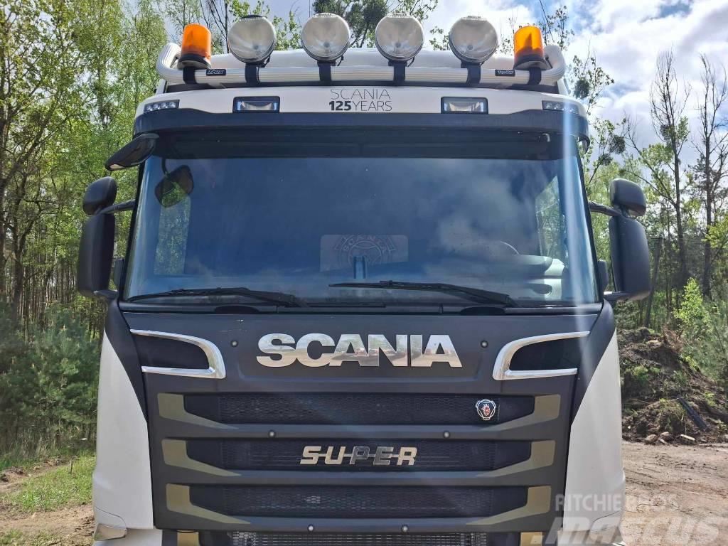 Scania R 580 Metsaveokid