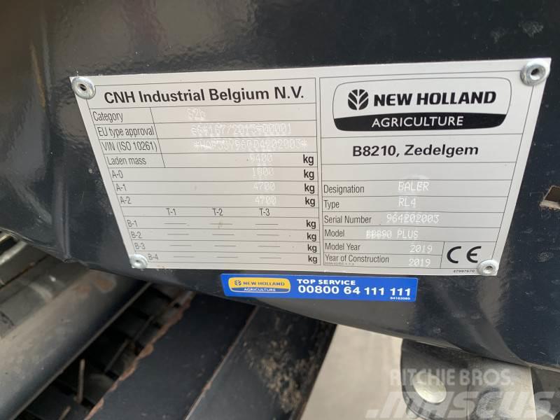 New Holland BIGBALER 890 RC PLUS Heinapressid