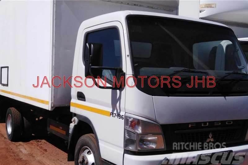 Fuso 7-136 CANTER FITTED WITH VOLUME BODY Muud veokid