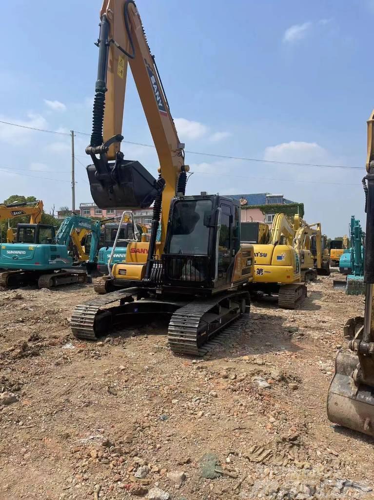 Sany SY 135 Midi excavators  7t - 12t