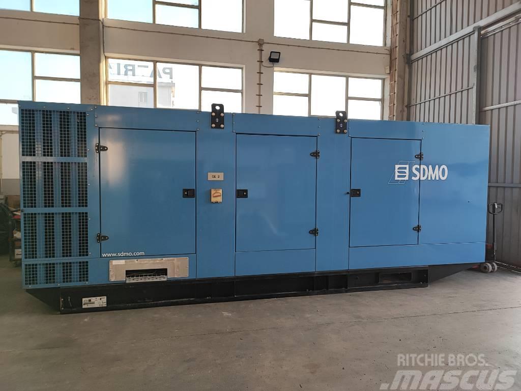 Sdmo X1100C MTU 1100 kVA Diiselgeneraatorid