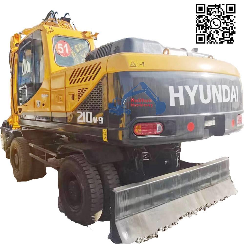 Hyundai R210W-9 Midi excavators  7t - 12t