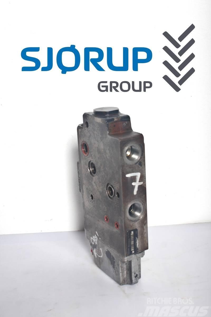 Deutz-Fahr Agrotron 6180 TTV Remote control valve Hüdraulika