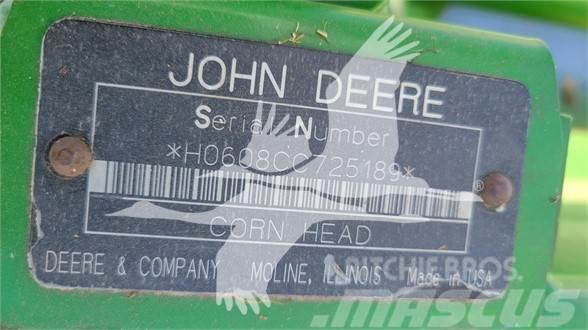 John Deere 608C Kombainide heedrid