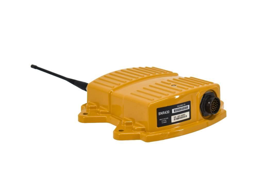 CAT SNR430 410-470 MHz Machine Radio, Trimble Muud osad